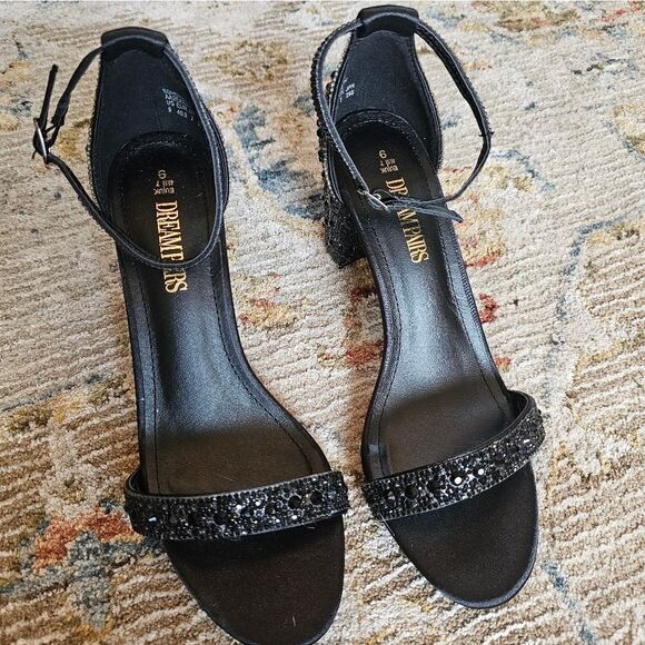 Dream Pairs Rhinestone 3-Inch Chunky Heel Sandals, like new sz 9 - Picture 7 of 8